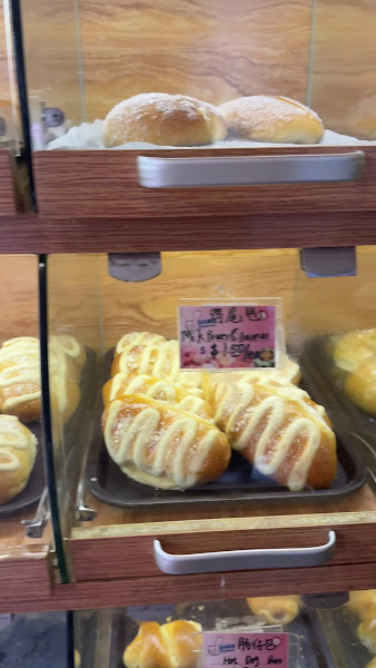 Li Min's Bakery & Bistro 3