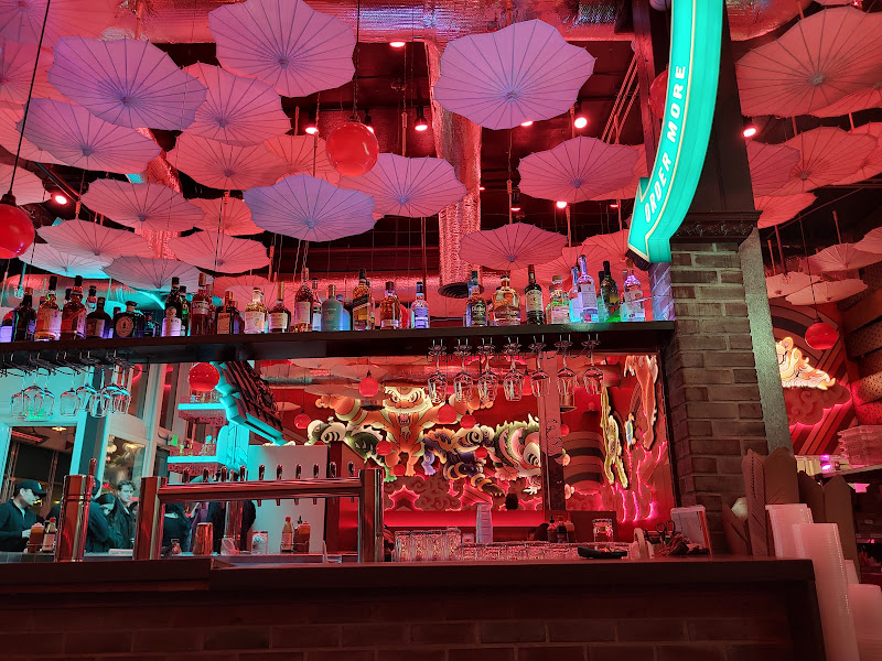 Luc Lac Vietnamese Kitchen