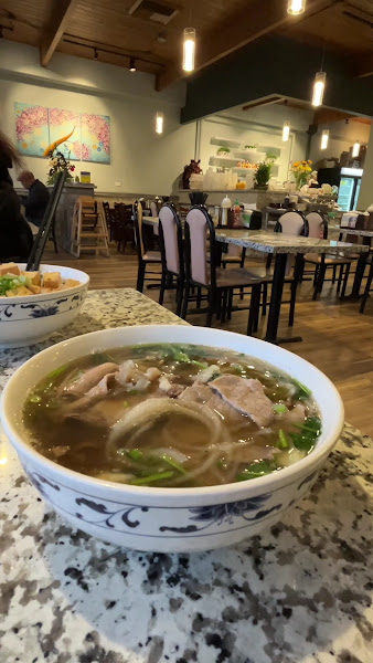 Phở Nguyên Restaurant 3