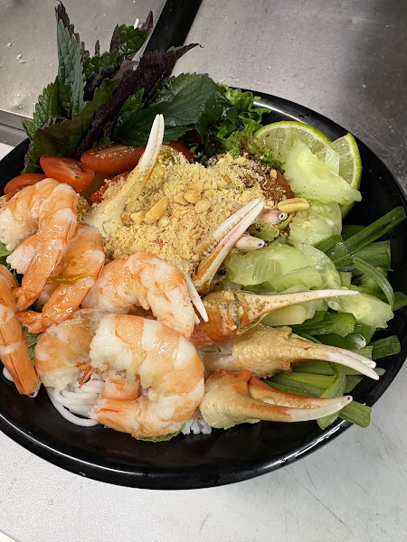Souk's Pho & Boba Tea 3