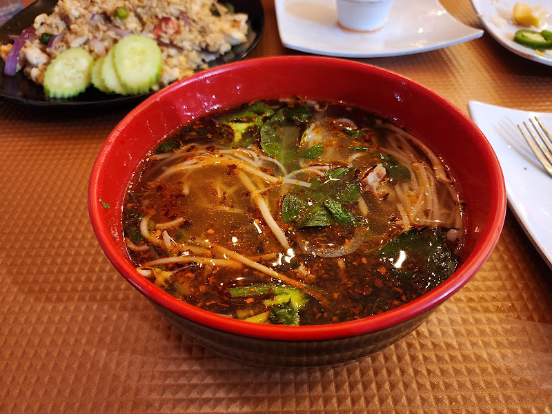 Souk's Pho & Boba Tea 4