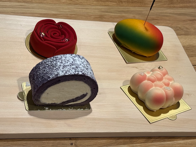 Champagne Poetry Patisserie 4
