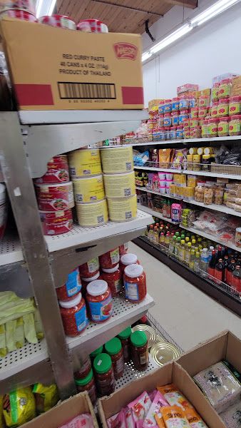 Viet, Thai & Himalaya Market 3