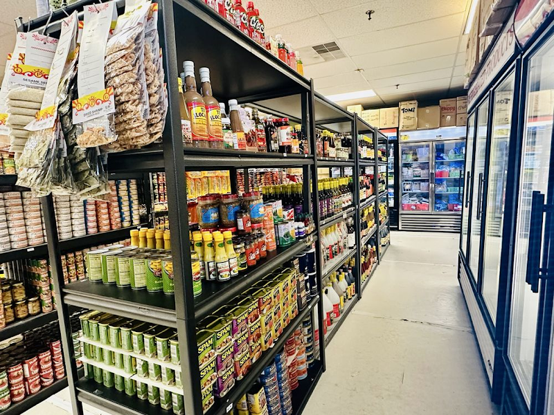 Sari-Sari Asian Store 4