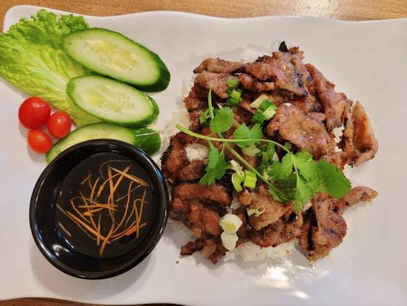 Happy Bamboo (Vietnamese Pho & Grill) 4
