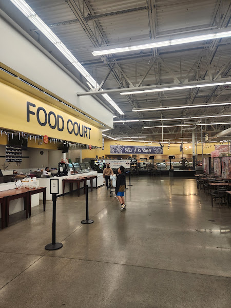 Hong Phat Supercenter 5