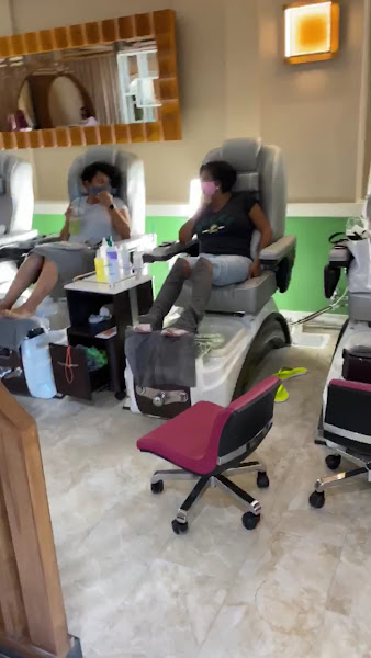 YAME Nails & Spa 3