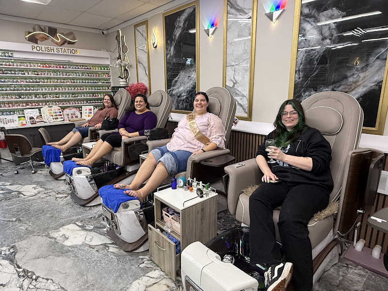 Desire Nails & Spa - Nail Salon Portland Oregon 2