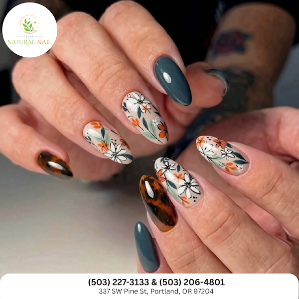 The Natural Nail 4