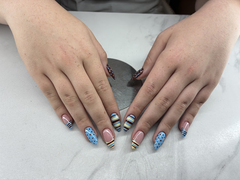 Magic Nails & Spa 3