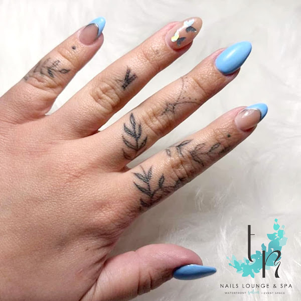 tn Nails Lounge I Waterfront Salon + Organic Spa 4
