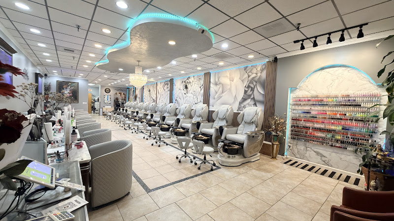 Van Nail Salon 4