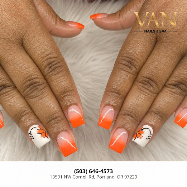 Van Nail Salon 5