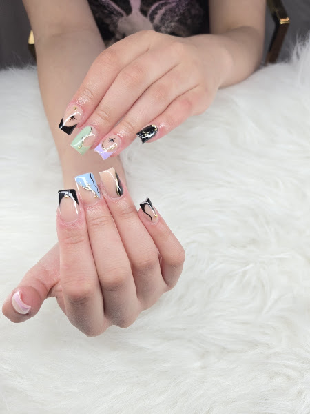 Best Nails & Spa – Open Until 10PM by Appointment 4