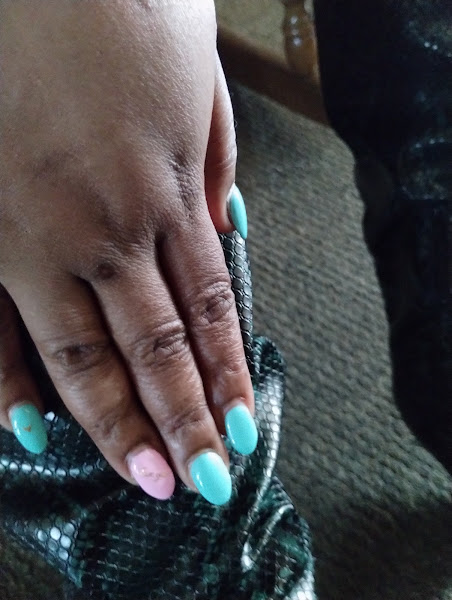 VIP NATURAL NAILS 2