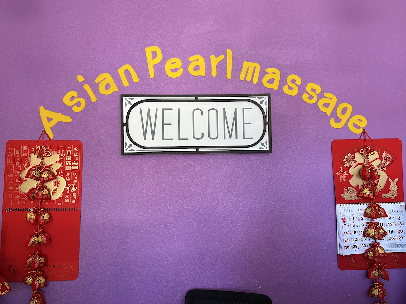 Asian Pearl Foot & Body Massage 5