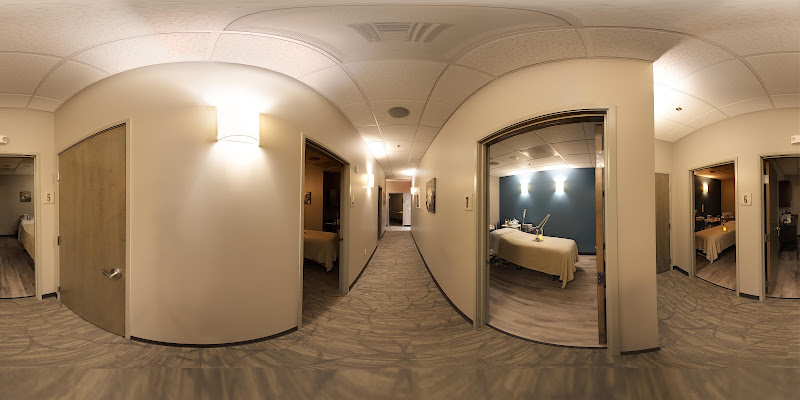 Hand & Stone Massage and Facial Spa 4