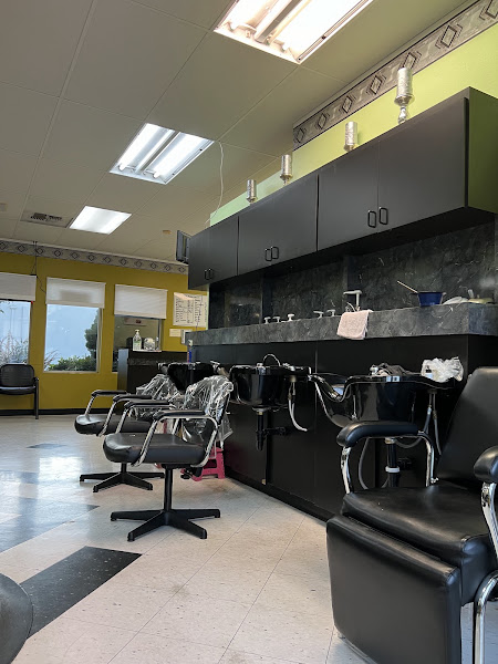 Mai Hair Salon 4