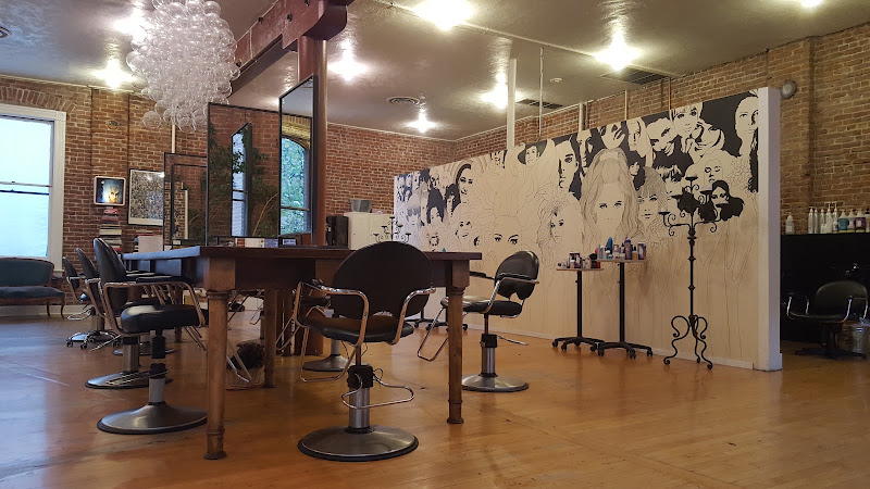 220 Salon 3