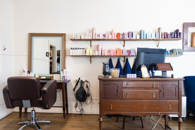 Ginger & Maude Hair Salon 5