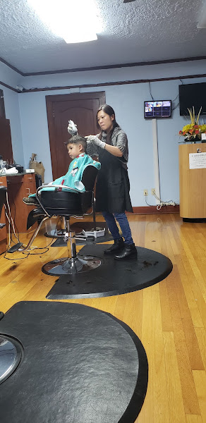 Moon Salon