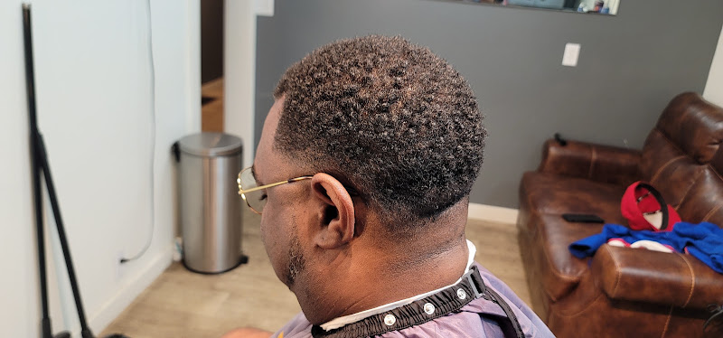 A New U Salon 2