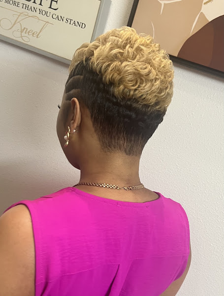 A New U Salon 5