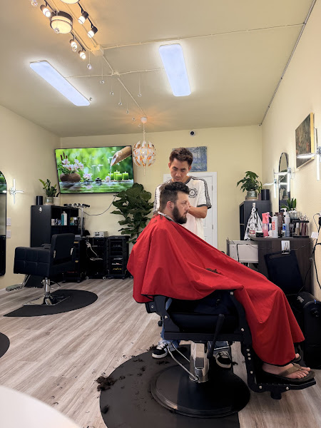 KENNY HAIR SALON 5