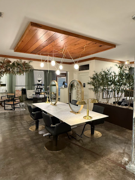 Lovesong Salon 4
