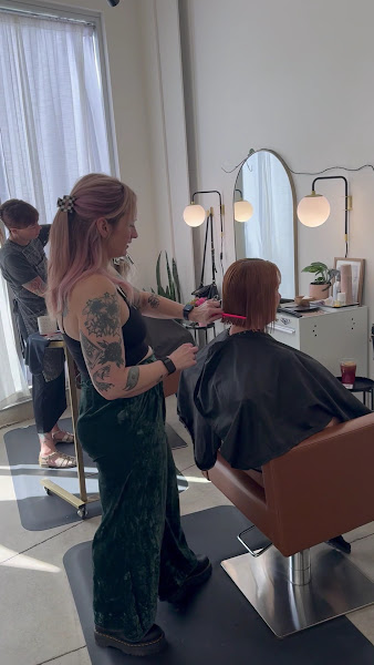The Lightening Society Salon 3