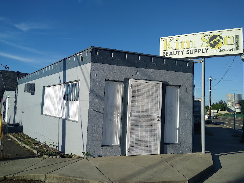 Kim-Son Nails & Beauty Supply