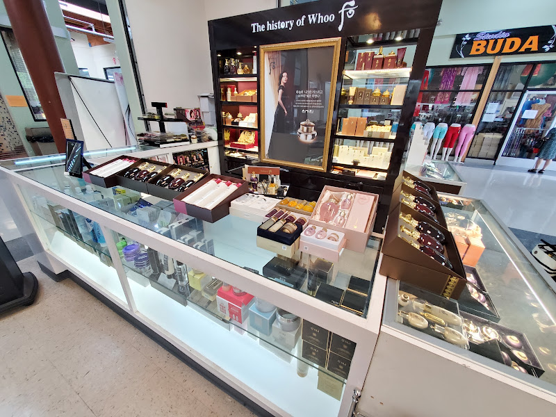 Pacific Cosmetics - Shiseido 4