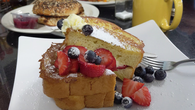 La Mesa Bistro & Bakery 2