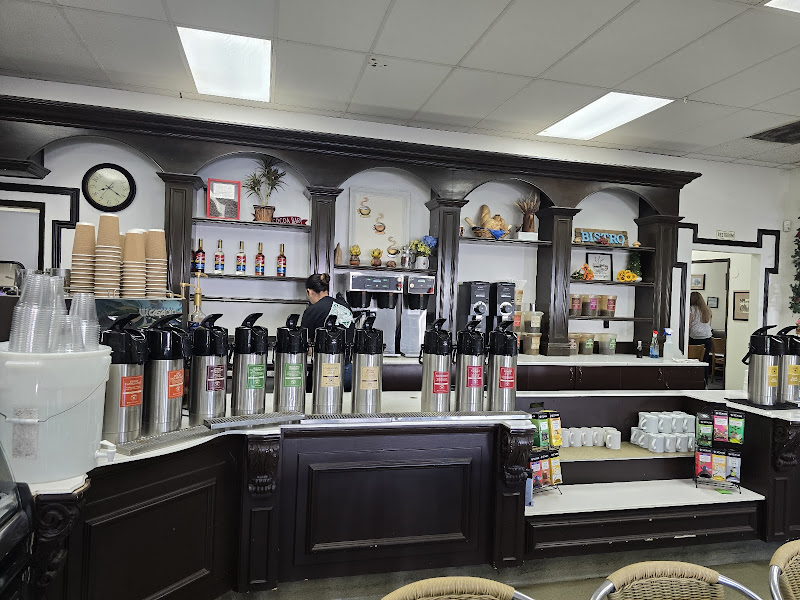 La Mesa Bistro & Bakery 5