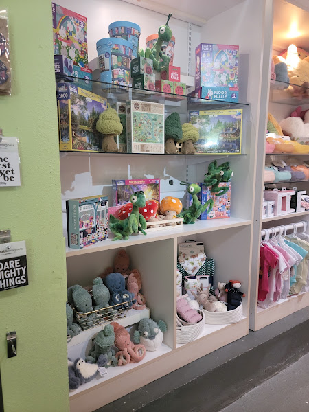 Peachtree Gifts 4