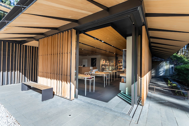 Portland Japanese Garden Gift Shop 2