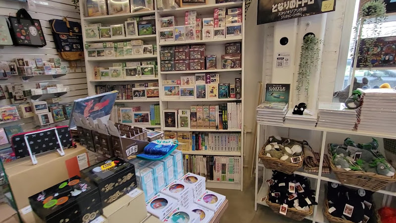 Kinokuniya Bookstore - Portland 3