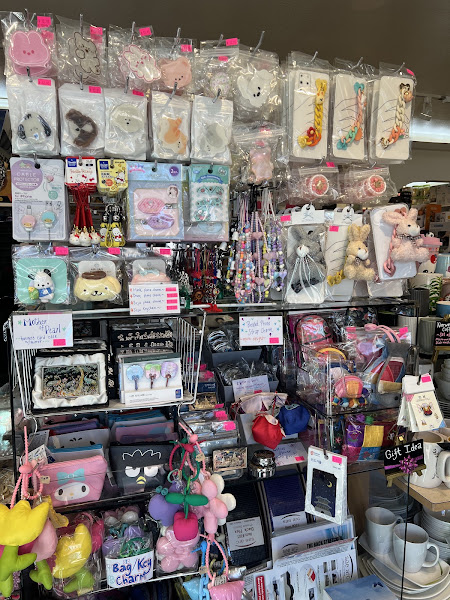 Samjin Fine Asian Import, Gifts and Cosmetics 5