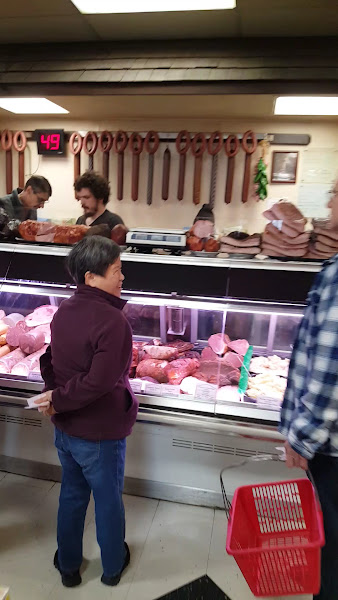Edelweiss Sausages & Delicatessen 3