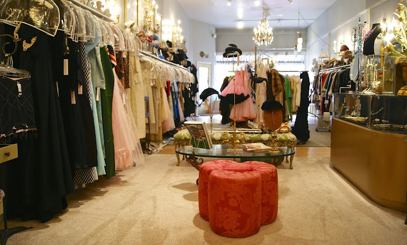 Xtabay Vintage Clothing Boutique 5