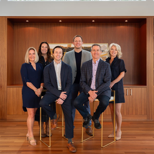Lee Davies Group- Eleete Real Estate 2