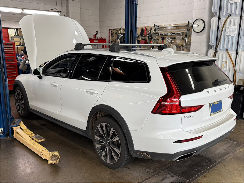 The V Shop - Volvo Service & Repair 5