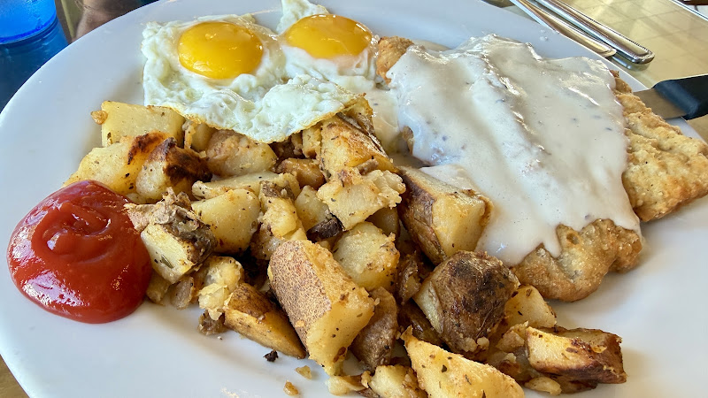 The Daily Grind Cafe 3