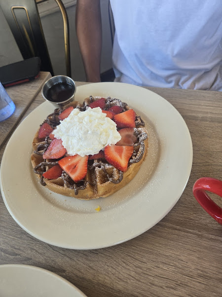 The Daily Grind Cafe 4