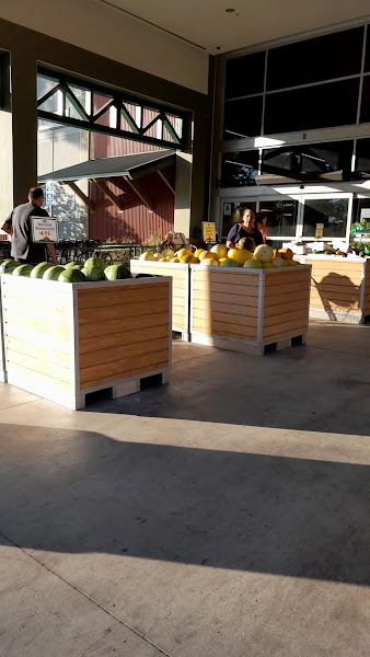 Frazier Farms Market 3