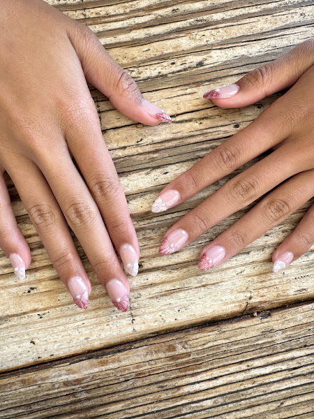 Moon Nails & Spa 4