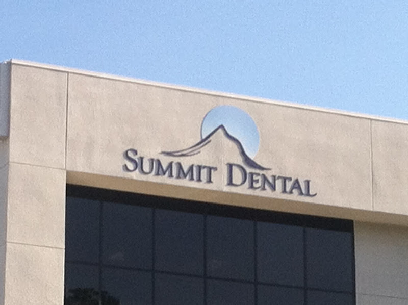 Summit Dental of La Mesa 5