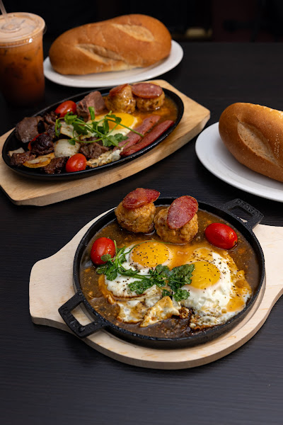 Sizzling Saigon 3