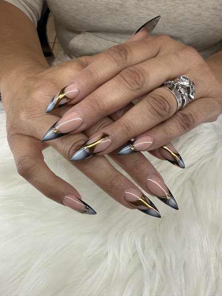 LK Nail Salon 3