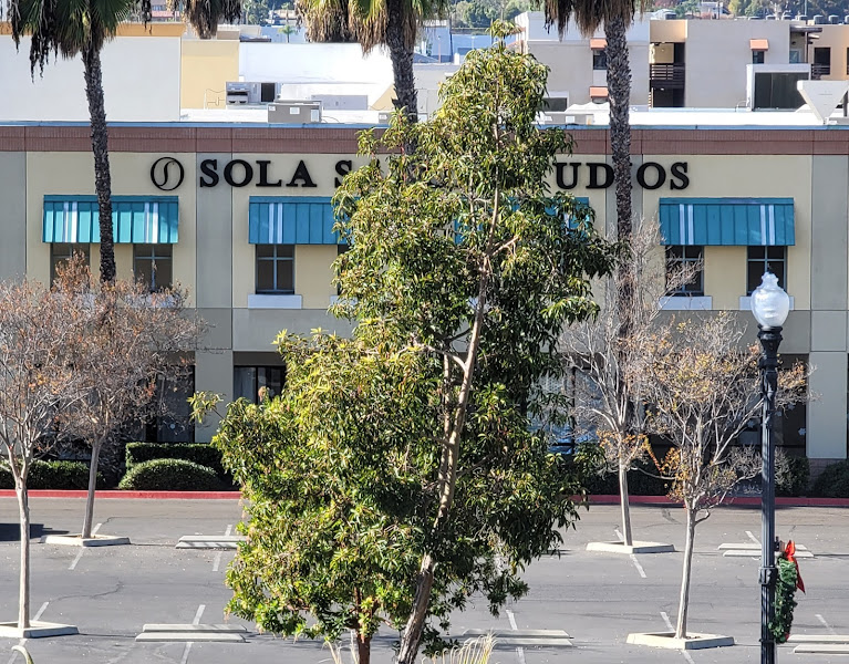 Sola Salons 3